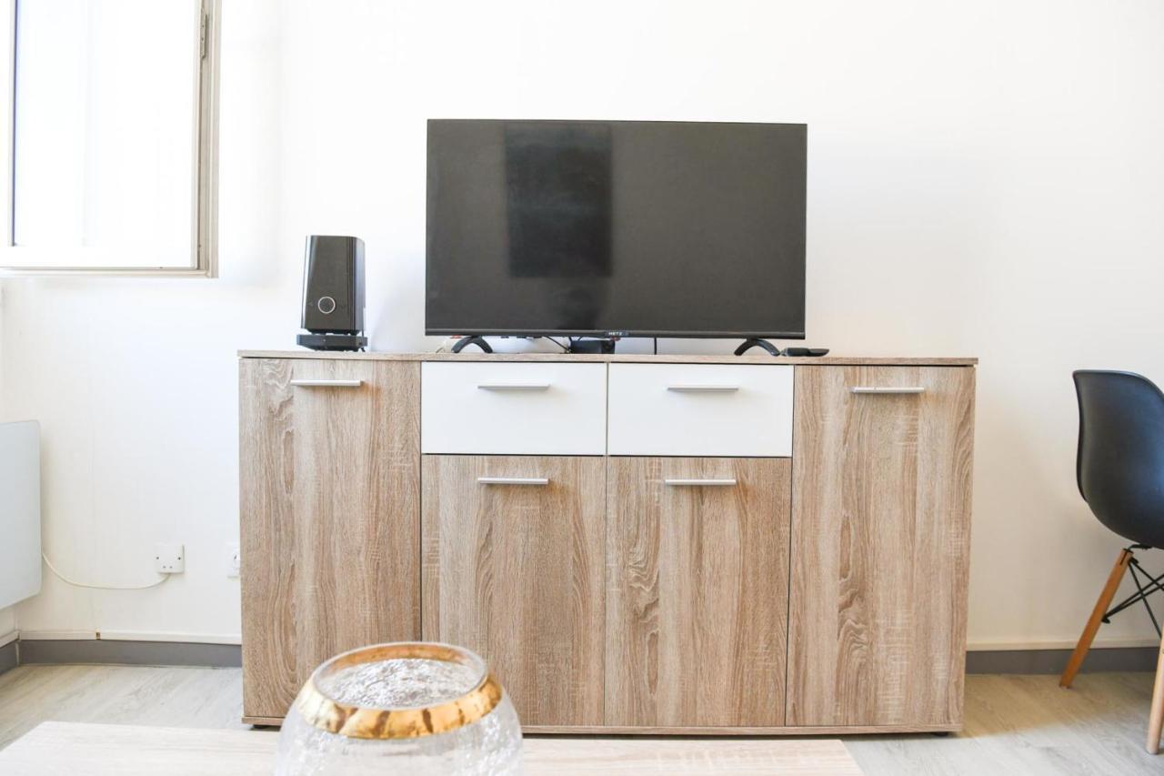 Vieux-Port Appartement Pour 4 Personnes Marsiglia Esterno foto